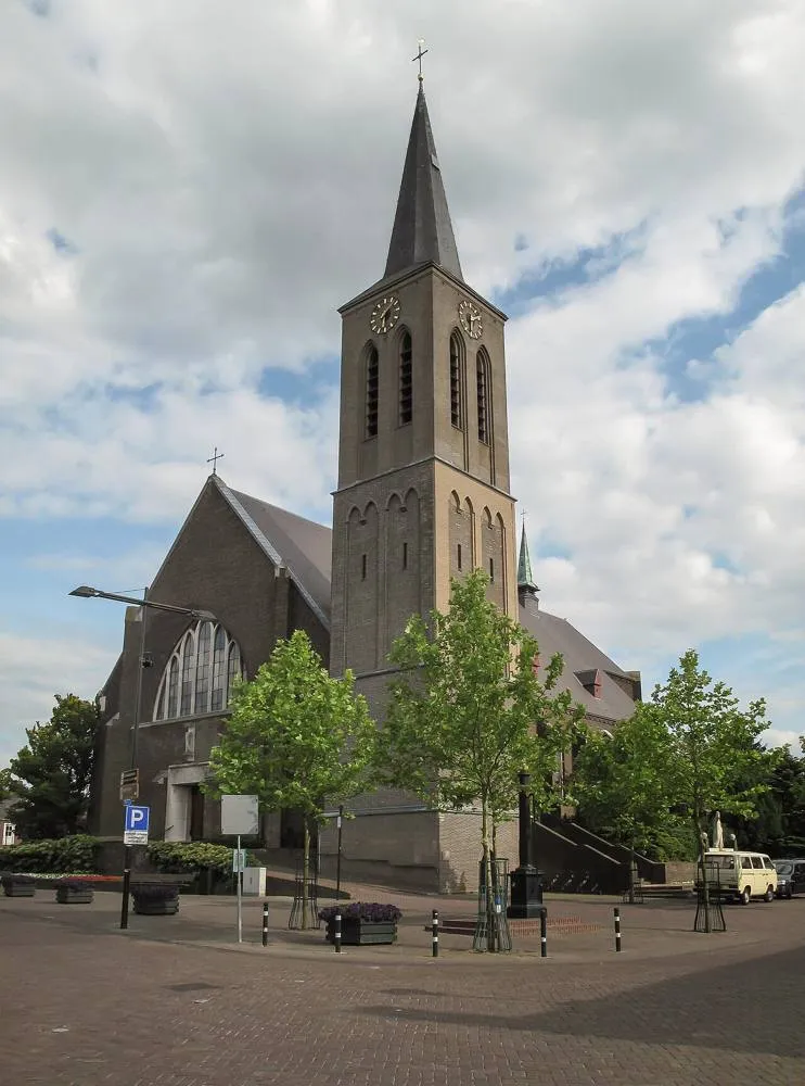 Velden: 2010-06-21 18.08 Velden, kerk foto4 2010-06-21 18.08